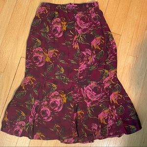 Flouncy skirt
